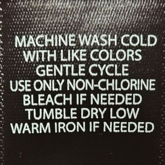 NWT TORRID Plus Size Crop Lace Smocked Tank Top - Picture 10 of 15